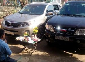 bai-cung-mua-xe-moi-chuan-xac_13-1-300x220