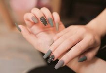 mau-nail-li-dep-nam-2019-218x150