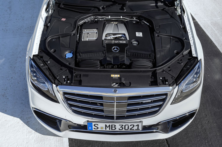 2018_mercedes-amg_s63_sedan_17c164_130-1200x796