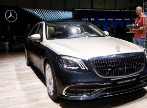 xe-mercedes-maybach-s650-thong-tin-chi-tiet-ve-xe-o-to-mercedes-maybach-s650-2-300x220
