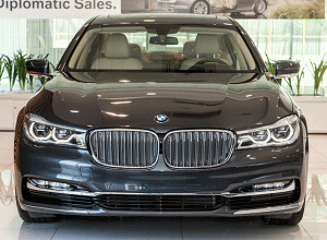 xe_BMW_730Li-5-300x220