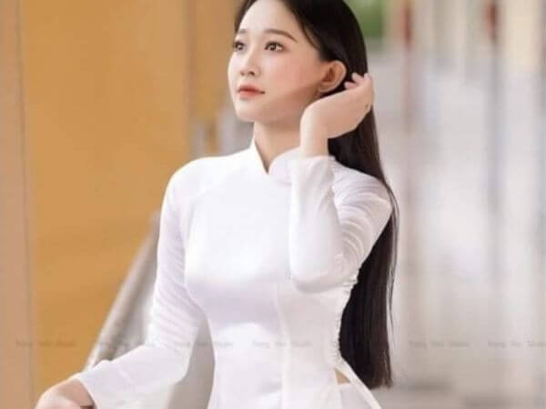 Áo dài học sinh may sẵn tại Áo dài Thùy Linh ao-dai-hoc-sinh-may-san-13