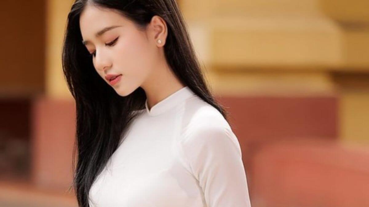 ao-dai-hoc-sinh-mong